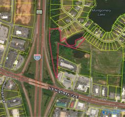 *** Lakeview Drive, Athens, AL 35611