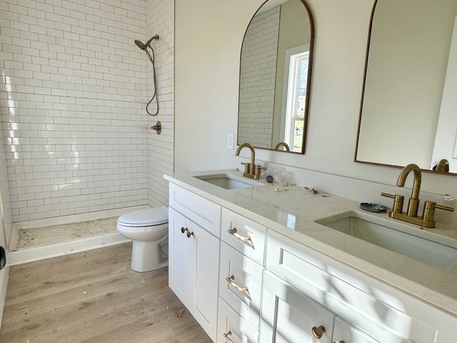 253 River Front Dr, Sparta, TN 38583