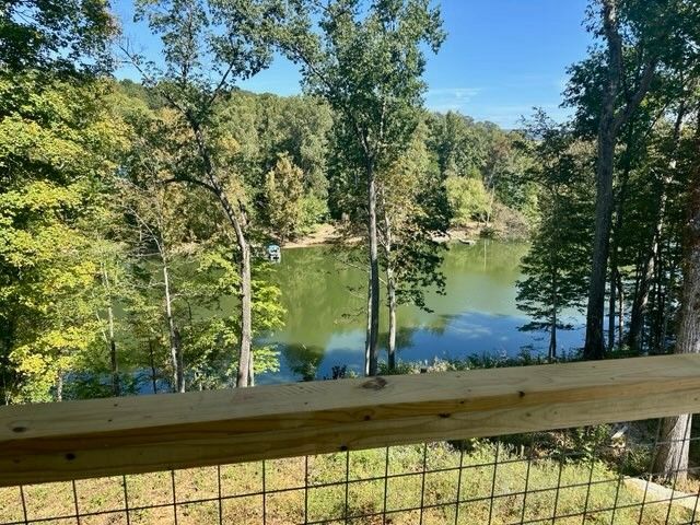 253 River Front Dr, Sparta, TN 38583