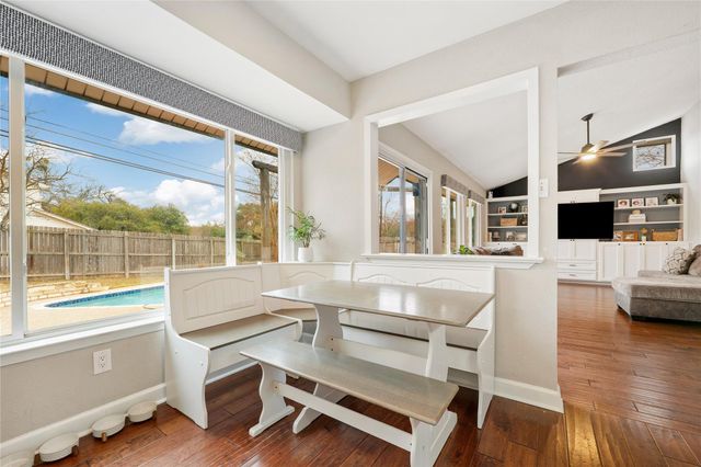 11501 Oak Knoll DR, Austin, TX 78759