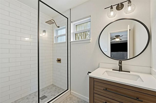 11501 Oak Knoll DR, Austin, TX 78759