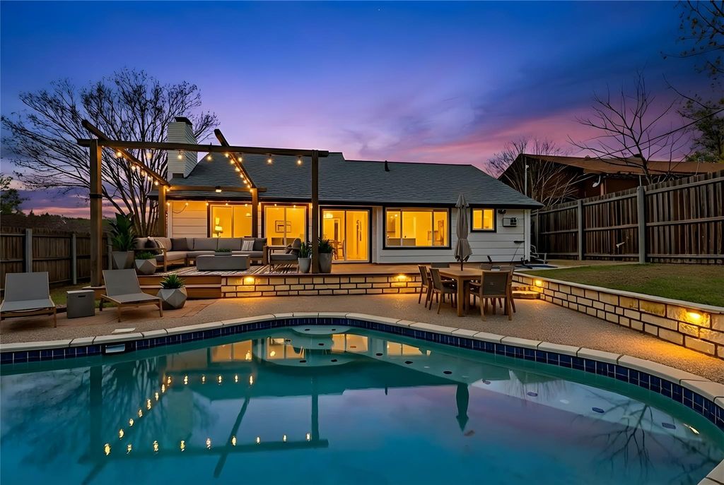 11501 Oak Knoll DR, Austin, TX 78759