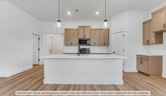 1806 Feldmann Street, Pea Ridge, AR 72751