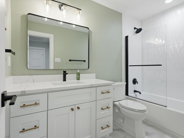 1317 Lark Lane, Lewisville, TX 75077