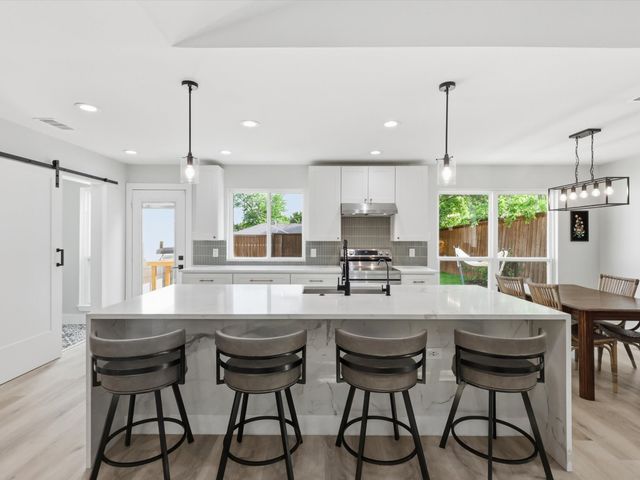 1317 Lark Lane, Lewisville, TX 75077