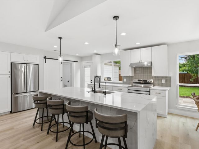 1317 Lark Lane, Lewisville, TX 75077