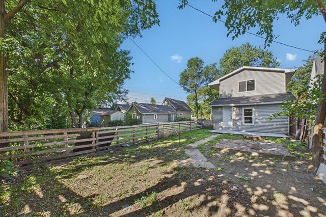 920 Farrington Street, Saint Paul, MN 55117