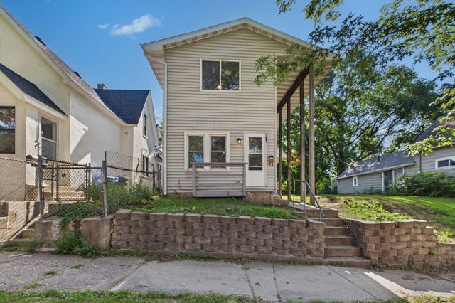 920 Farrington Street, Saint Paul, MN 55117