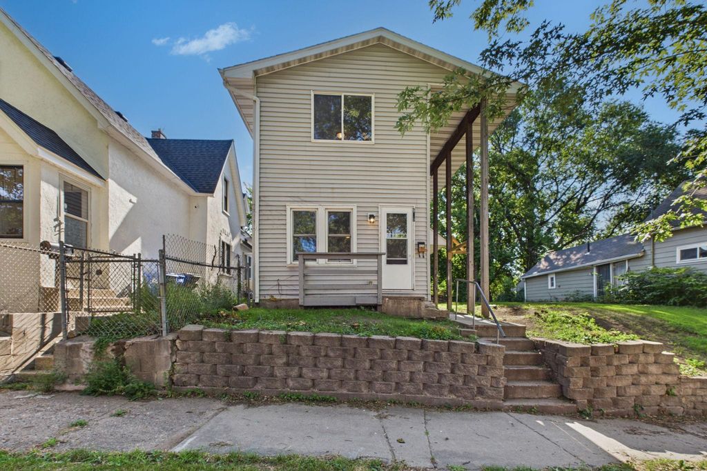 920 Farrington Street, Saint Paul, MN 55117 — photo 3