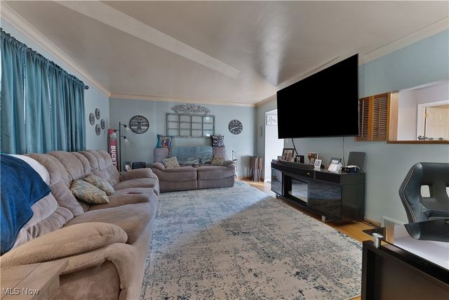 1342 Shields Road, Youngstown, OH 44511