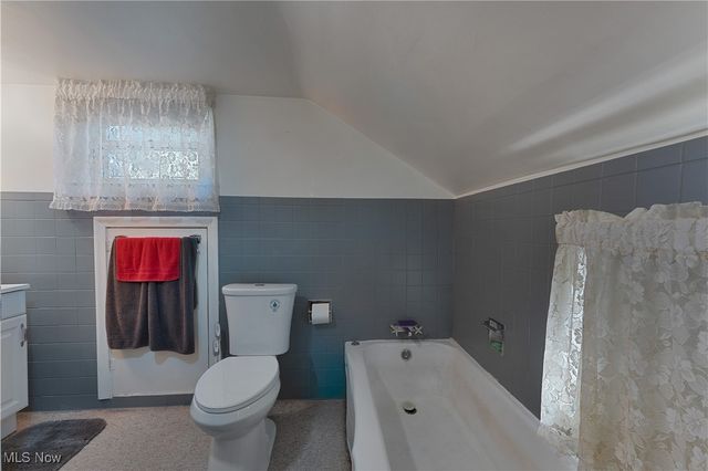 1342 Shields Road, Youngstown, OH 44511