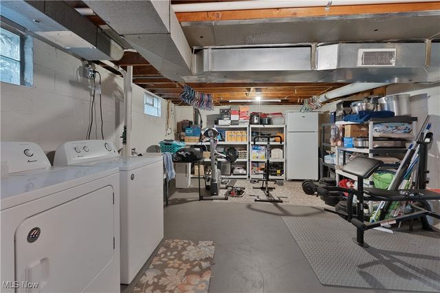 1342 Shields Road, Youngstown, OH 44511