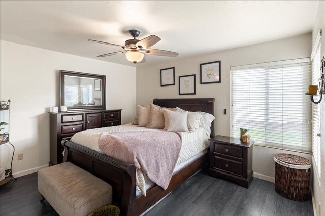 1581 W Swain Rd, Stockton, CA 95207