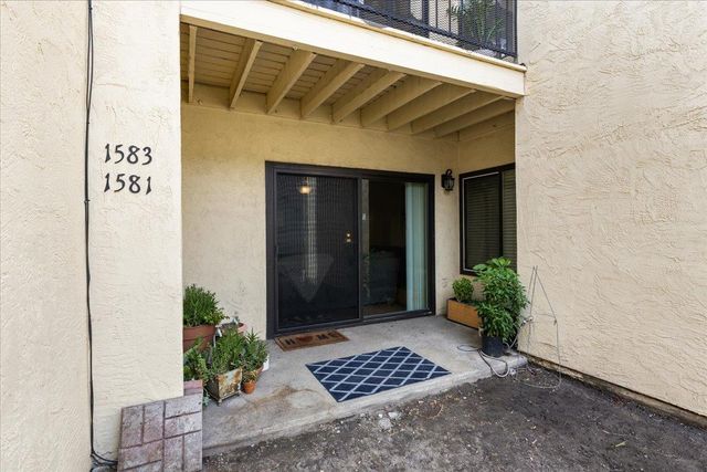 1581 W Swain Rd, Stockton, CA 95207