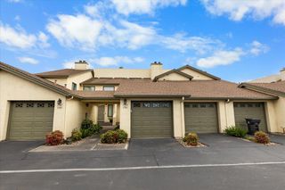 1581 W Swain Rd, Stockton, CA 95207