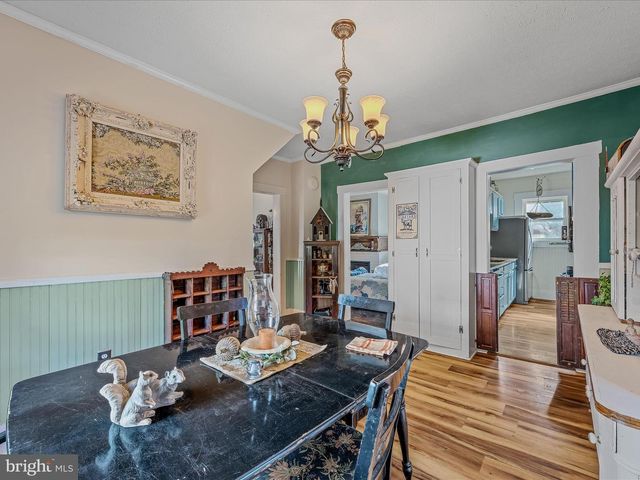 9872 WINCHESTER AVE, Bunker Hill, WV 25413