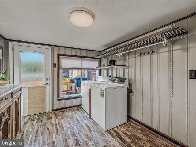 9872 WINCHESTER AVE, Bunker Hill, WV 25413