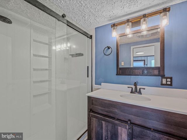 9872 WINCHESTER AVE, Bunker Hill, WV 25413