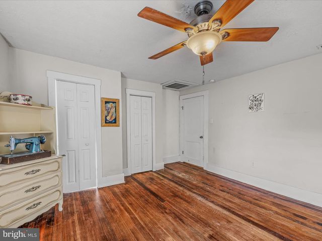 9872 WINCHESTER AVE, Bunker Hill, WV 25413