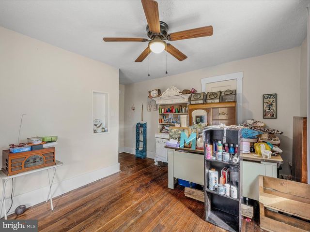 9872 WINCHESTER AVE, Bunker Hill, WV 25413