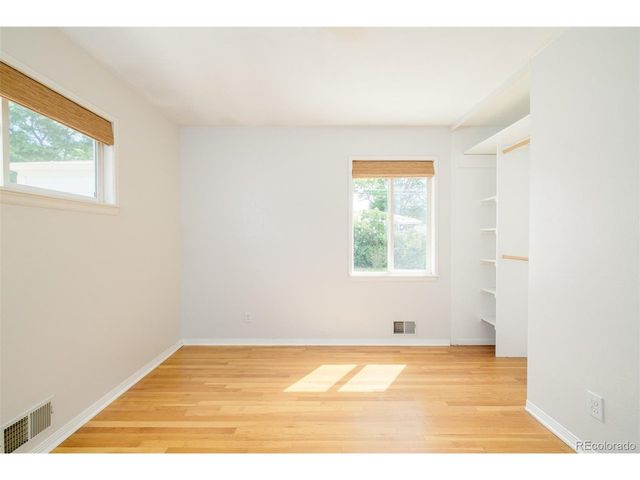 2980 S Holly Pl, Denver, CO 80222