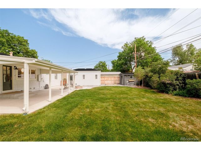 2980 S Holly Pl, Denver, CO 80222