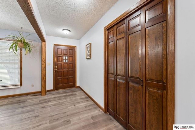 2450 N Ridge Road Drive, Fremont, NE 68025