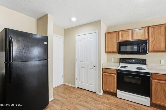 18732 S Avenida Rio Veloz, Sahuarita, AZ 85629