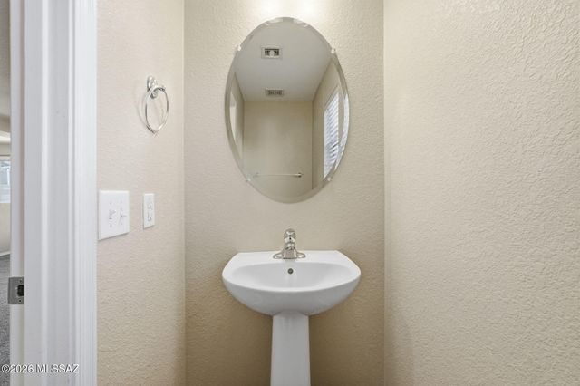 18732 S Avenida Rio Veloz, Sahuarita, AZ 85629