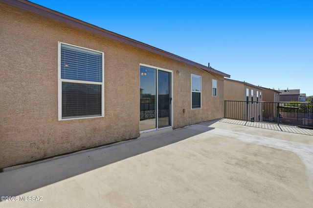 18732 S Avenida Rio Veloz, Sahuarita, AZ 85629