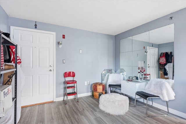 39 Lantern Lane 8, Dracut, MA 01826