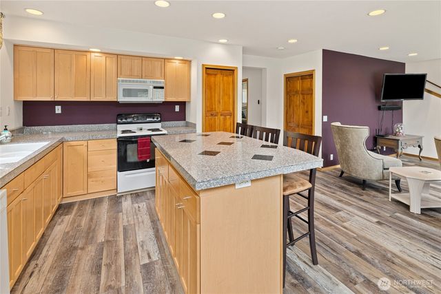 1771 Timber Mountain Loop, Cle Elum, WA 98922
