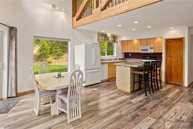 1771 Timber Mountain Loop, Cle Elum, WA 98922