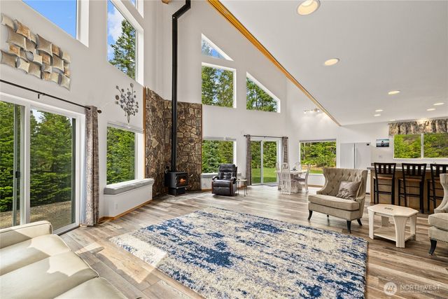 1771 Timber Mountain Loop, Cle Elum, WA 98922