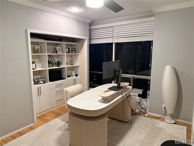 4501 Lindell Boulevard 4B, St Louis, MO 63108