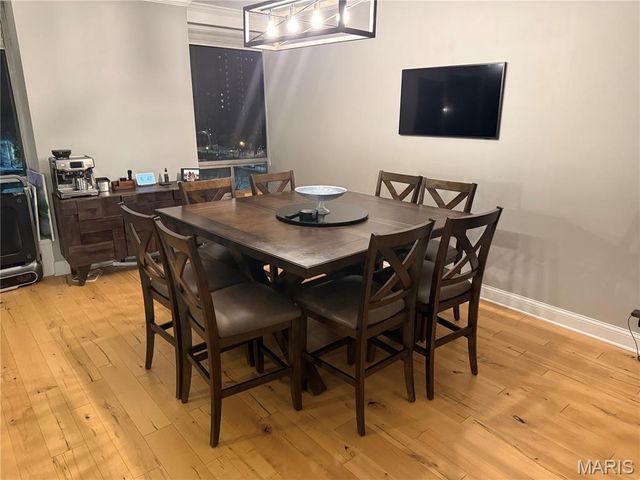 4501 Lindell Boulevard 4B, St Louis, MO 63108