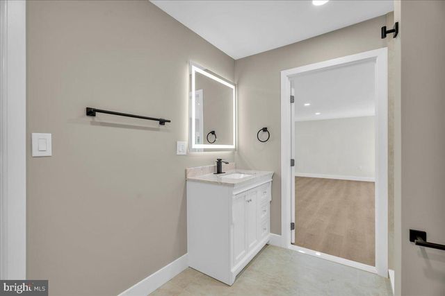 18 NYODA TRL, Tabernacle, NJ 08088