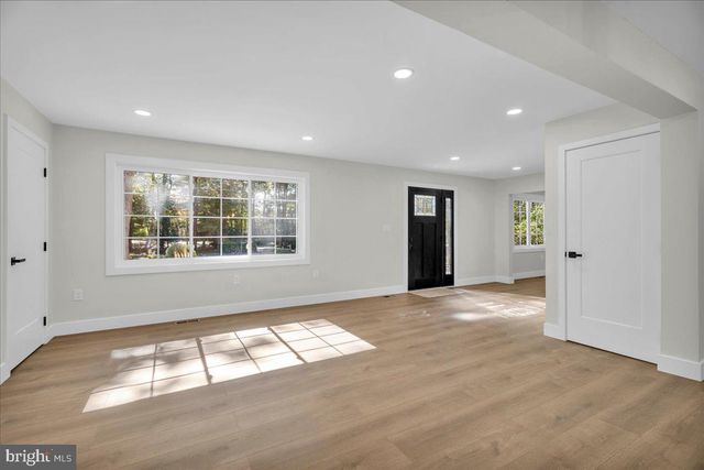 18 NYODA TRL, Tabernacle, NJ 08088