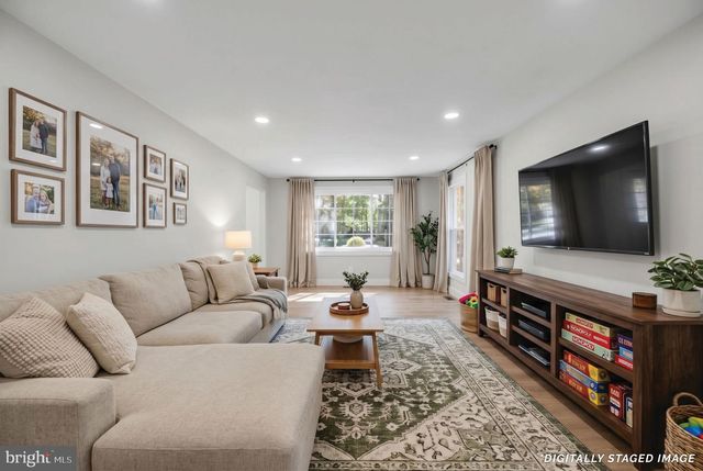 18 NYODA TRL, Tabernacle, NJ 08088