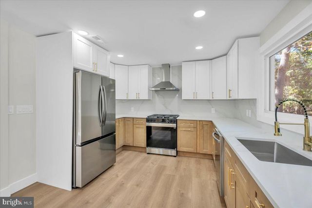 18 NYODA TRL, Tabernacle, NJ 08088