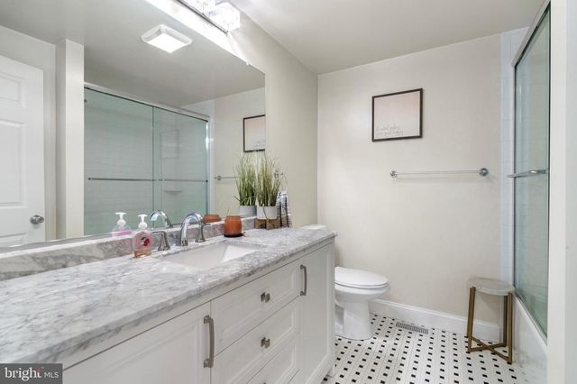 42 TOGETHER DR, Inwood, WV 25428
