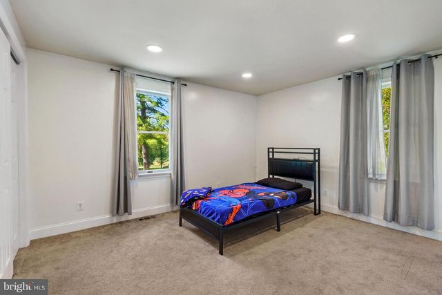 42 TOGETHER DR, Inwood, WV 25428