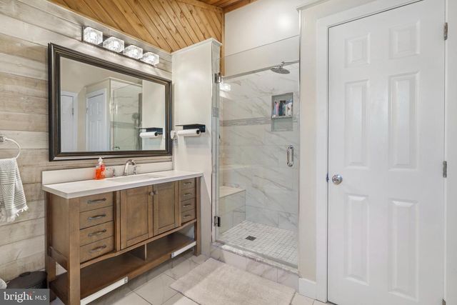 42 TOGETHER DR, Inwood, WV 25428