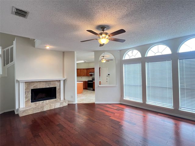 723 Sumner Drive, Mesquite, TX 75149