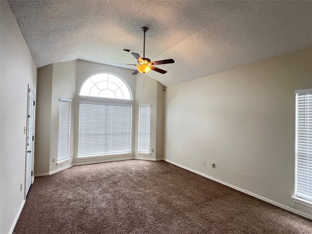 723 Sumner Drive, Mesquite, TX 75149