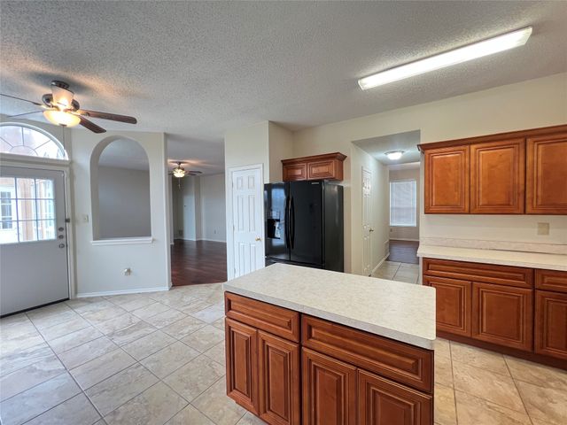 723 Sumner Drive, Mesquite, TX 75149