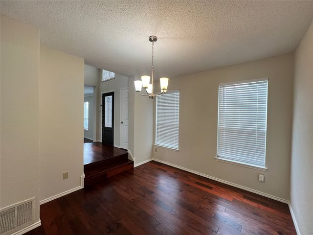 723 Sumner Drive, Mesquite, TX 75149
