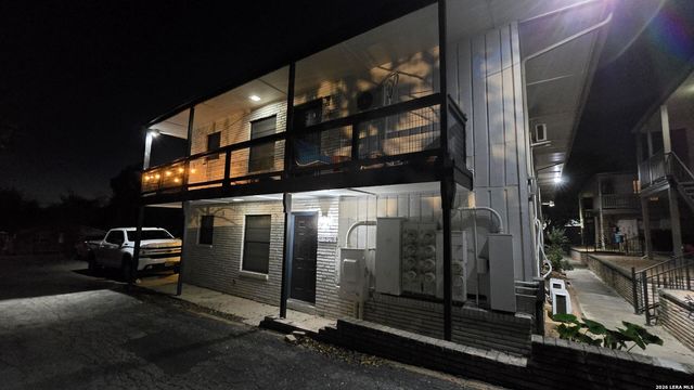 516 Gentleman Rd Apt 1, Balcones Heights, TX 78201