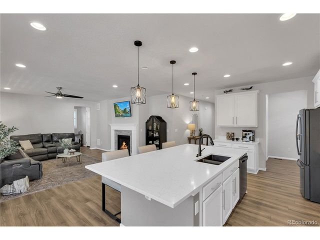 22629 E Tufts Pl, Aurora, CO 80015