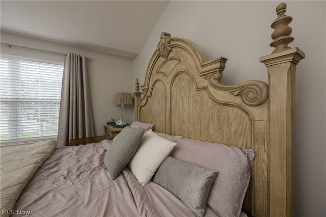 1412 Camden Ridge Boulevard, Akron, OH 44312